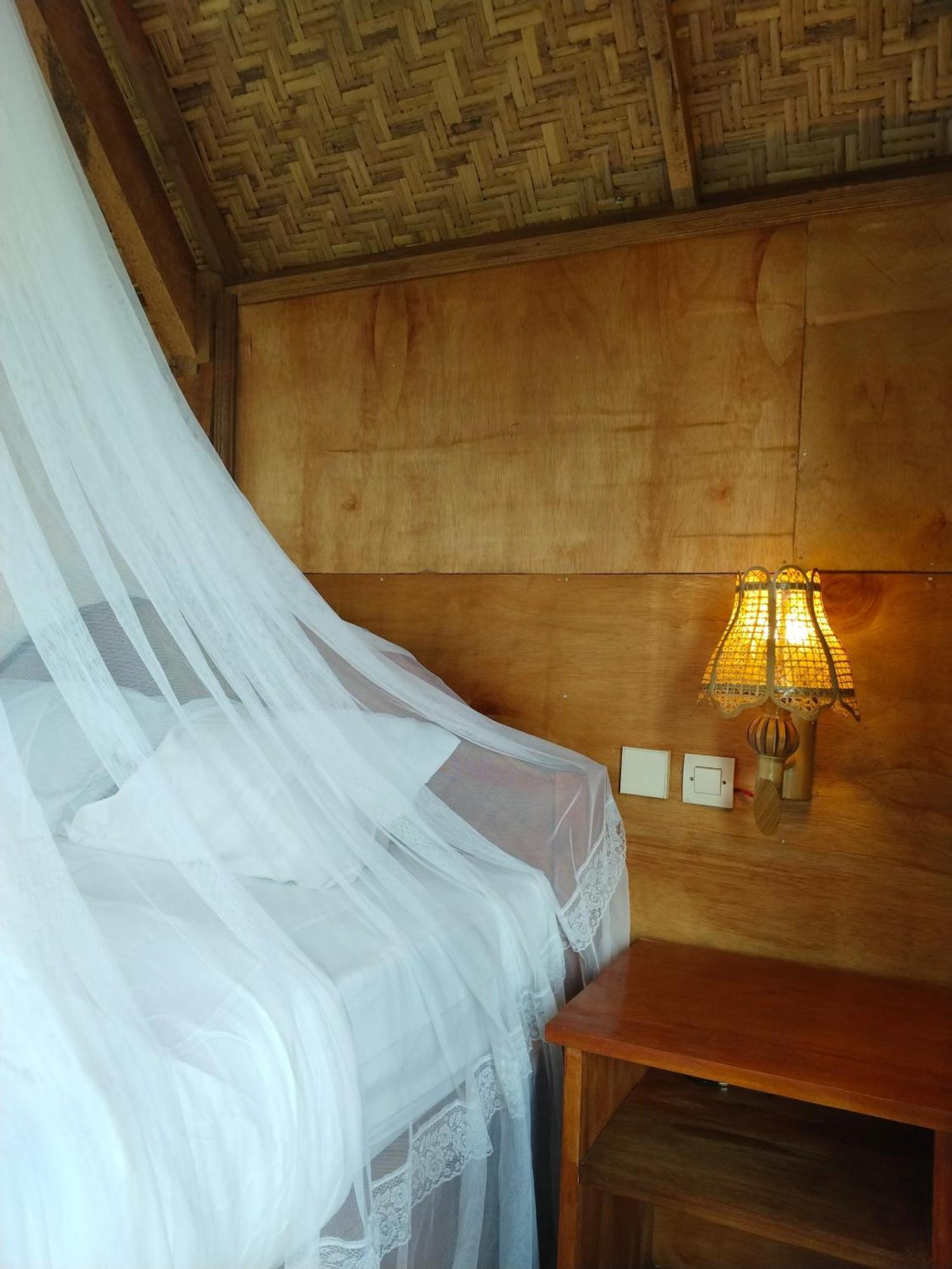 Dewi Rinjani Homestay 테테바투 외부 사진