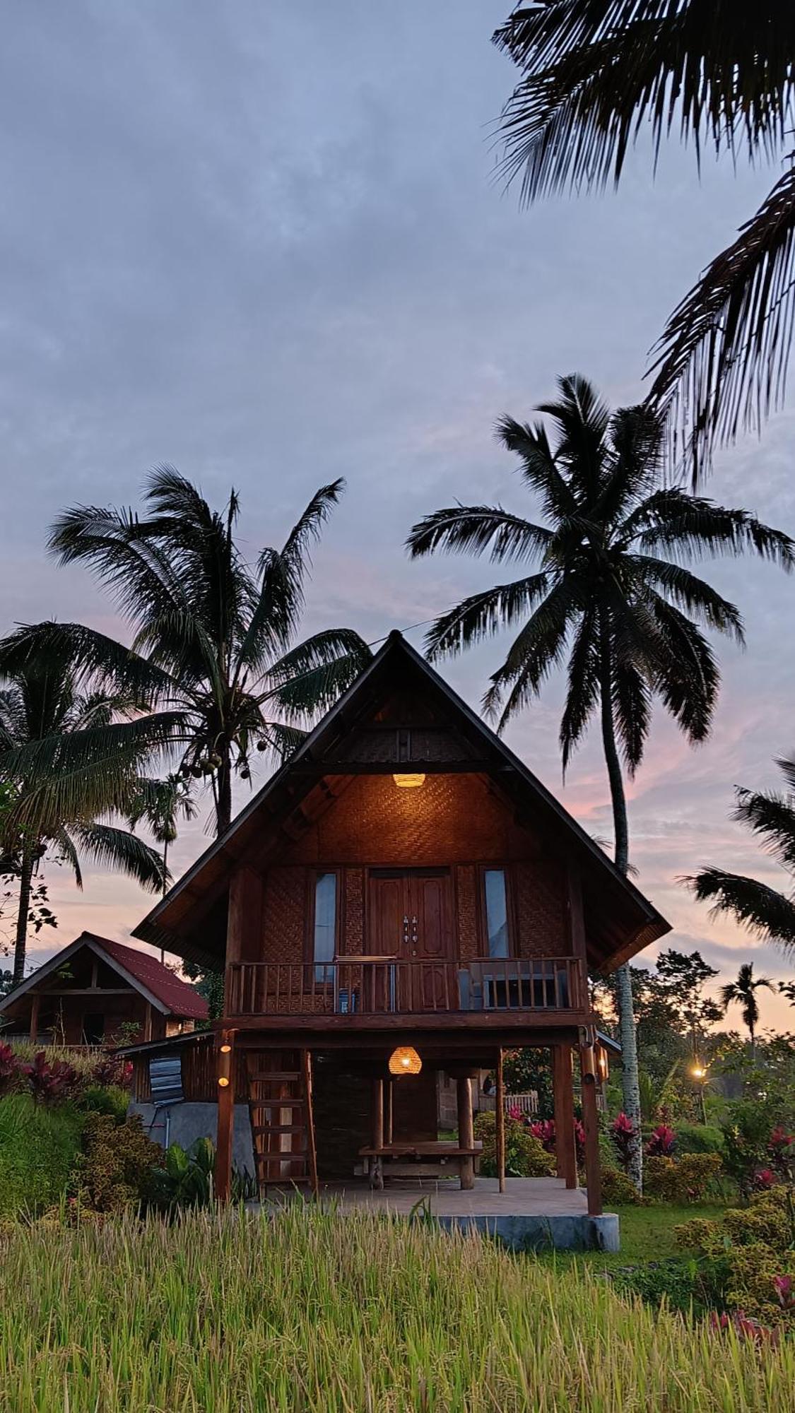 Dewi Rinjani Homestay 테테바투 외부 사진